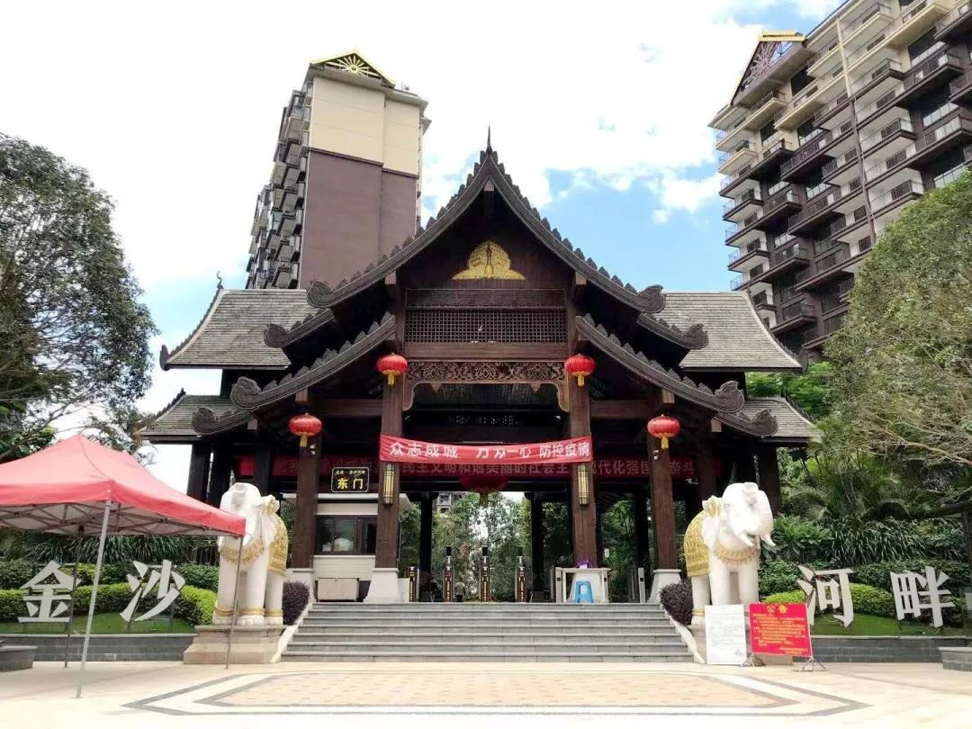 西雙版納勐?？h龍港金沙河畔箱式無負壓供水設備改造